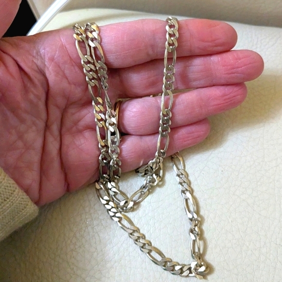 Vintage Figaro Sterling Silver 925 Chain Necklace with Diamond-Cut Links - Picture 6 of 16
